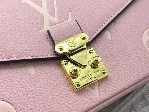 ルイヴィトンバッグ素材ディテール